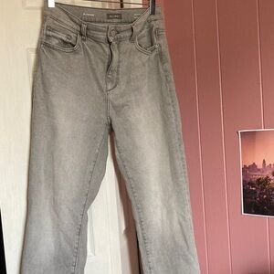Like New DL1961 Gray High-Rise Jeans